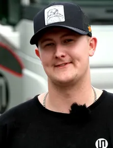 Svenska truckers_S11_Isak.png.